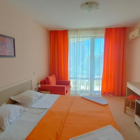 Holiday Apartcomplex Royal Sun Sunny Beach Exterior photo